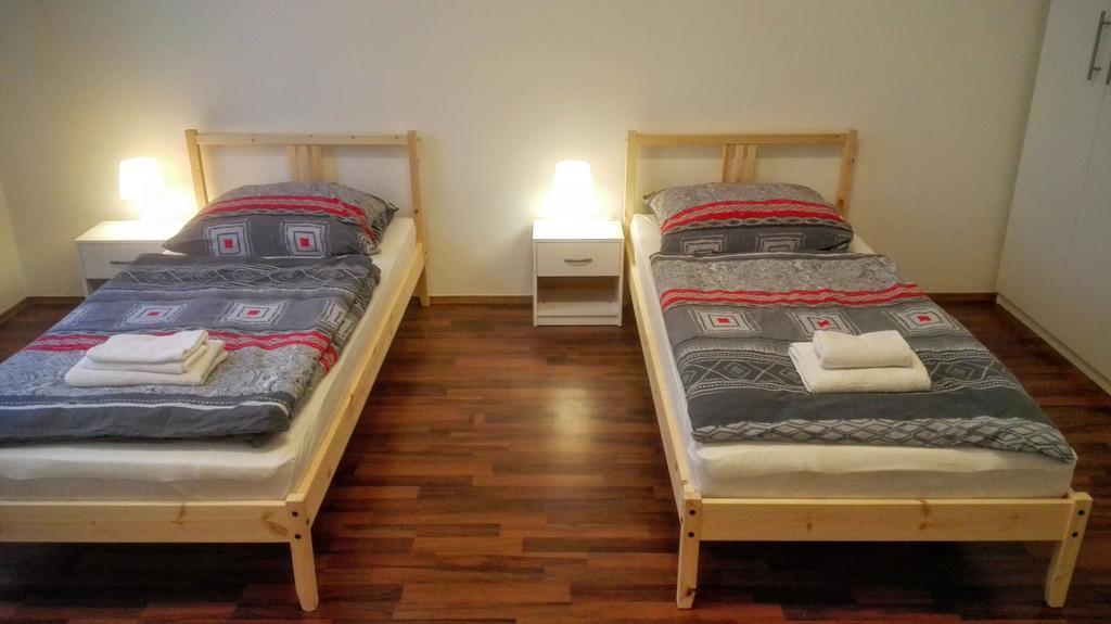 Jezerka Apartments Praha Bagian luar foto