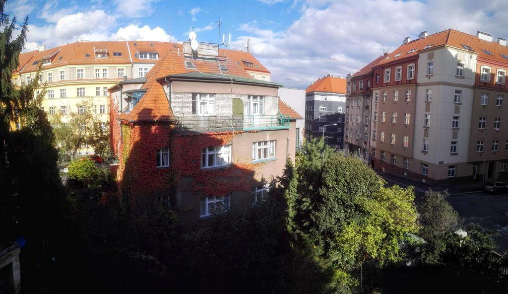 Jezerka Apartments Praha Bagian luar foto