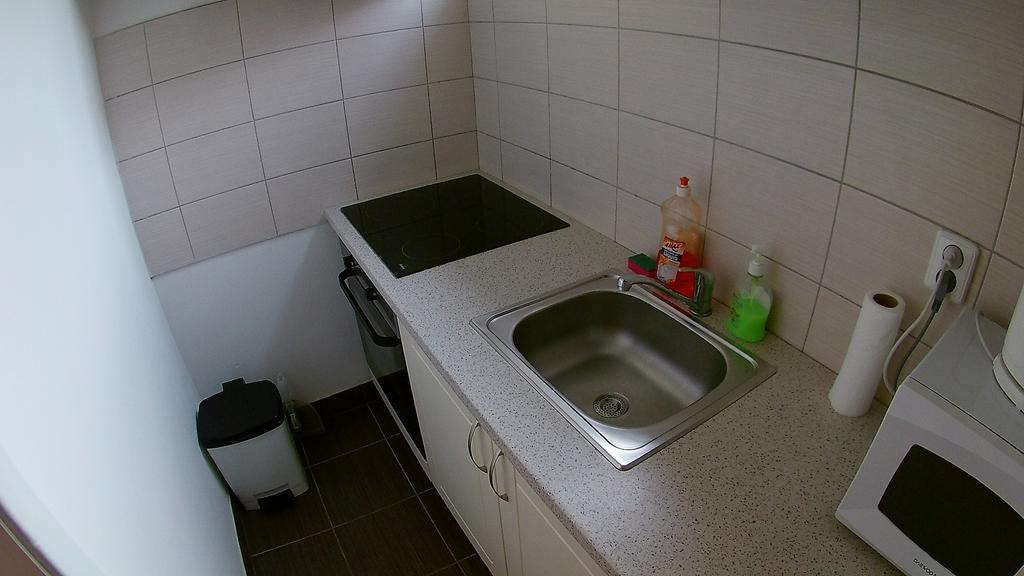 Jezerka Apartments Praha Bagian luar foto