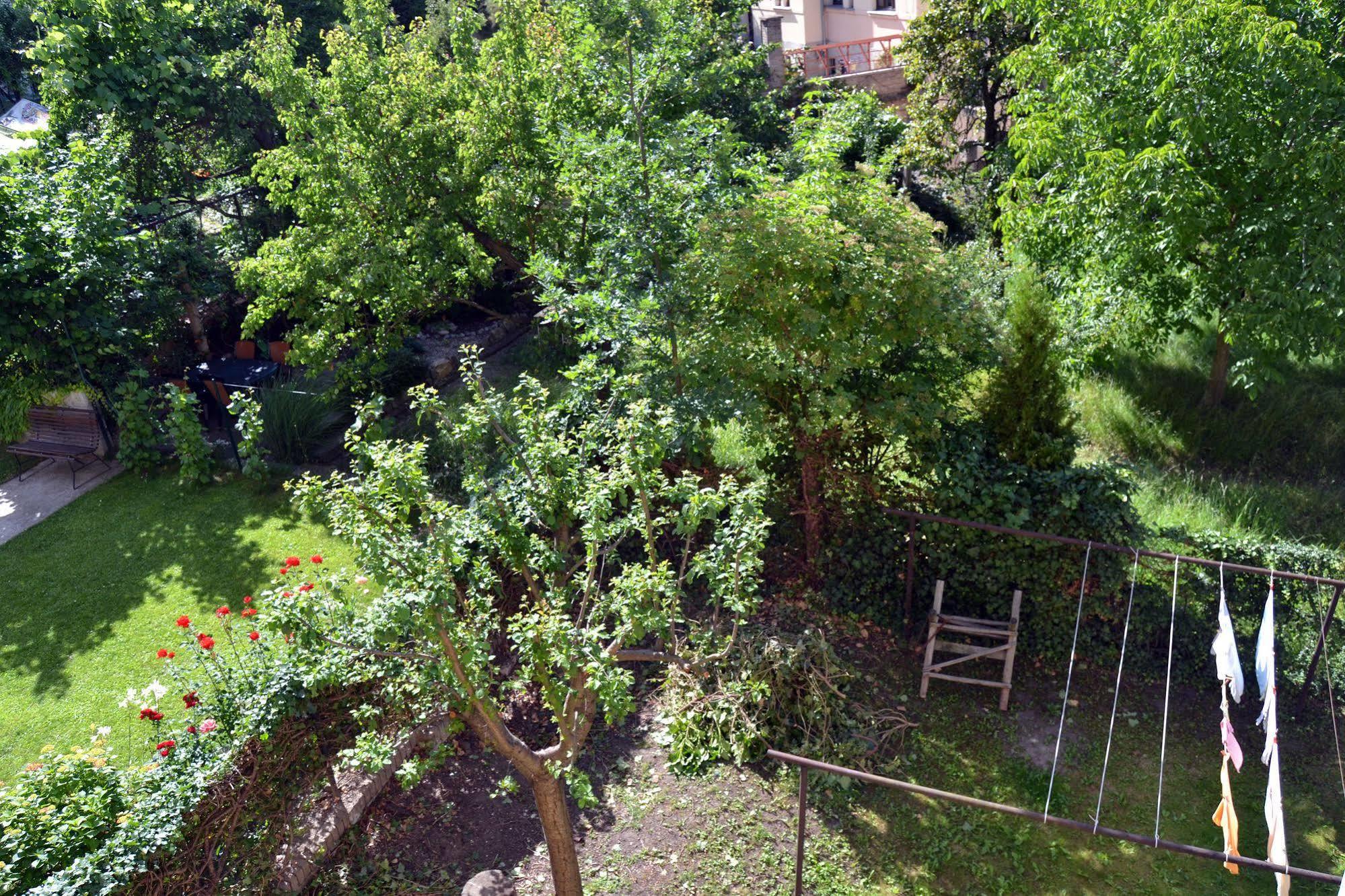 Jezerka Apartments Praha Bagian luar foto